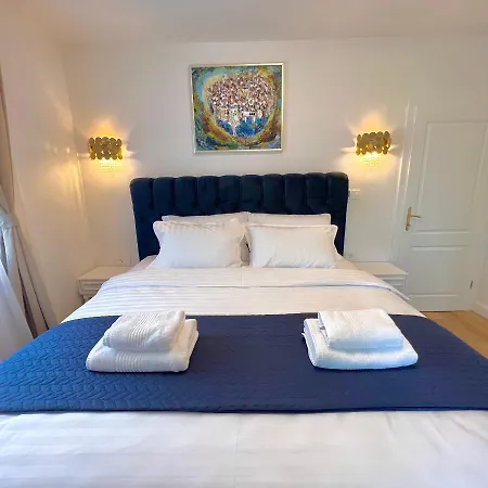 Velvet - Free Private Garage דירה