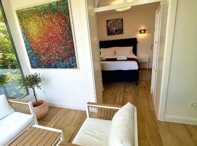 Velvet - Free Private Garage شقة